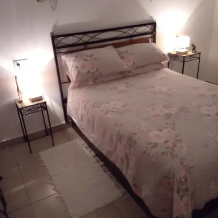 Primavera Bed And Breakfast. Bed & Breakfast